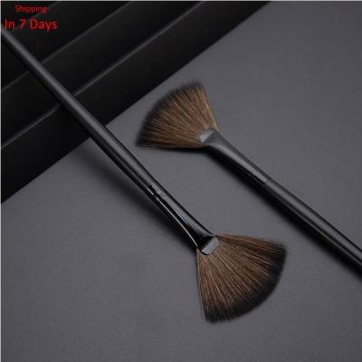 China Angular Blush Single Vegan Makeup Brush Fan Base Seam Brush Makeup Brush for sale