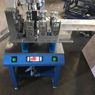 China High Efficiency Computer Controlled Ultrasonic Welding And Cutting Machine Automatic Welding And Cutting Equipment for sale