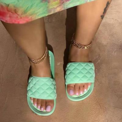 China 2021 Latest Fashion Trend Flat Sandal Shoes Women Ladies Fashion Flat Leather Slipper Shoes for sale