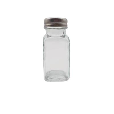 China Recyclable Wholesale Sea Salt Spice Container Glass Shaker Kitchen Condiment Bottle for sale