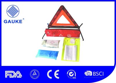 China Lightweight Car Emergency First Aid Kit Car Safety Bag Warining Equipments Included for sale