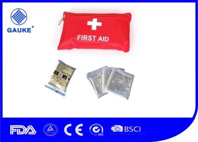 China Durable Custom Medical Kits , Bulk Mini First Aid Kits Pouch With Key Ring for sale