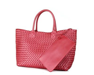 China Waterproof Soft Leather Evening Handbags Handmade Woven Handbag Women's Pu Tote Bags for sale