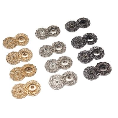 China Non-Easy Unique Exquisite Hollow-Narrow Strong Button Snowflake Oxidation Taste Fashion Snow Dry Cleaning Masked Snap Button for sale