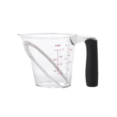 China Sustainable Home Kitchen Accessories Measuring Tools Measuring Cup With Non Slip Feet for sale