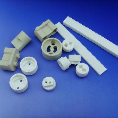 Cina Componenti ceramiche dell'alta dell'allumina delle parti allumina ceramica resistente alla corrosione dell'OEM in vendita