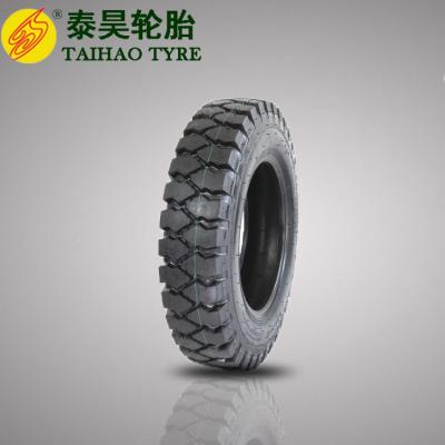 China Lowest Price Rubber Natual Made In China Used Tire Light Truck Tire 650-16 650-15 for sale