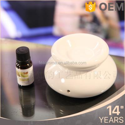 China Eyun Eco-friendly Simple Design MOQ=100pcs Scent Aroma Ceramic Oil Burner for sale