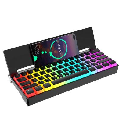 China Custom 61 Key Wireless Mode Three Keys Wireless Charging Mechanical Keyboard Cover RGB Led 60% Hot Swap Mechanic Keyboard for sale