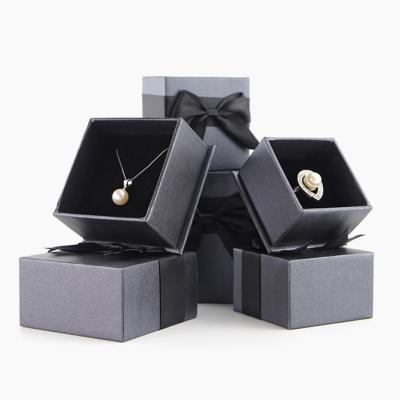 China 2021 New Trend Selling Trend Ribbon Jewelry Box Eco-friendly Necklace Earring Ring Wedding Gift Packaging Cardboard Paper Jewelry Boxes for sale