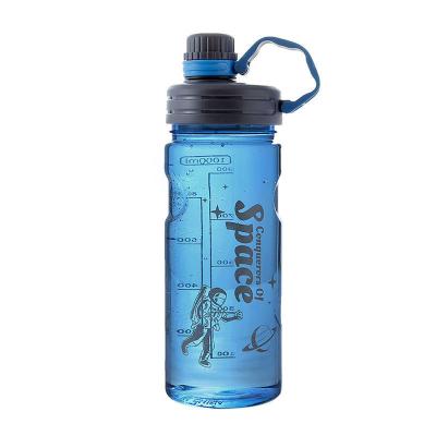 China 2022 Sustainable Portable Sport Straw Plastic Water Bottle Ready To Ship Sports Bottle Custom for sale