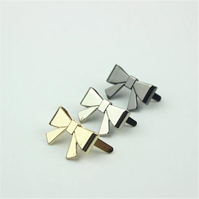 China Metal Bow Knot Shoe Buckle Jewelry Decoration Clothing Hardware Accessories Metal Luggage Hardware Accessories for sale