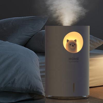 China New Arrival Hotel 2021 Polar Bear Mini Air Humidifier Cute Portable USB Office Ultrasonic Humidifier for sale