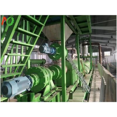 China Auto Feeding and Discharge System Fully Continuous Waste Plastic to Fuel Pyrolysis Machine for sale