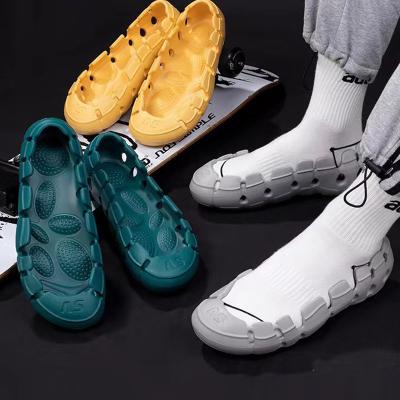 China Other Foam Shoes Sliding Sandals Slippers Mens Pure White Summer Outdoor Wear Wading Fashion No Uppers for sale