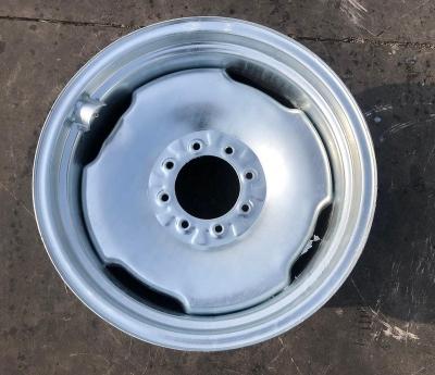 China W12X24 Rim Irrigation Anti - Corrosion Hot Dip Galvanized Wheels For 14.9-24 Tires for sale