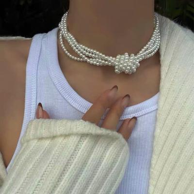 China Fashionable Statement Necklace Simple Pearl Knot Vintage Choker Necklace Pearl Beaded Necklace for sale