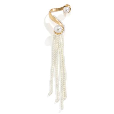 China FASHIONABLE Pearl Tassel Vintage Ear Cuff WoYing S Shaped Chunky Earring Cuff for sale