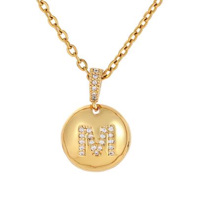 China FASHIONABLE Lady English Letter Pendant Zircon Stainless Steel Chain Female 26 Letters Cheap Copper Brass Gold Plated Necklace à venda