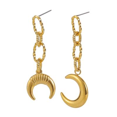 Cina Wholesale FASHIONABLE Funky Gold Stainless Steel Asymmetrical Moon Hoop Earrings For Women in vendita