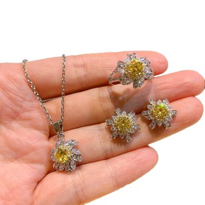 中国 Vintage 925 Needle Silver Rose Yellow Diamond Flower Necklace Earrings Bridal Wedding Rings Accessories Jewelry 販売のため