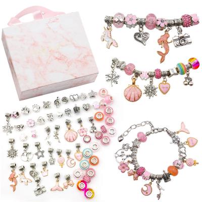 China Cute Hot Selling Female Handmade Set Children DIY Crystal Charm Kids Beaded Amazon Gift Box Pink Package Bracelet for sale