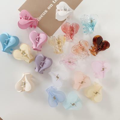 China 2021 Fashion Fashion Jelly Color Heart Shaped Plastic Korean Ladies Hair Clip for sale