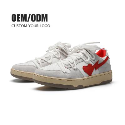 China Fashion Trend Original Leather Chunky Casual White Shoes High Quality Custom Made Sneakers OEM Designer Shoes for sale