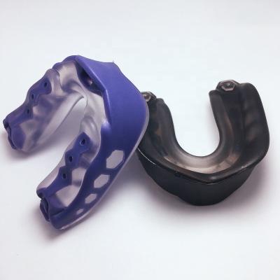 China Silicone Protective Mouth Guard And Basketball Professional Cheap Boxing Teeth Guard for sale