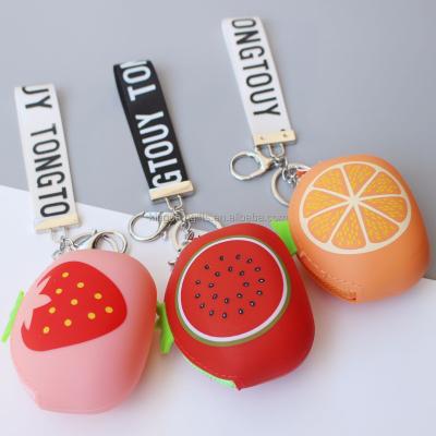 China Mini Silicone Fruit Shapes Hot Selling Fashionable Silicone Purse for sale