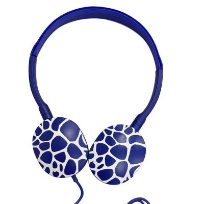 China Replaceable Silicon Earpads Customized Full Plastic Earphone Wired Earphone Printing Disposable Headset For Gifts Over Ear Earphone for sale