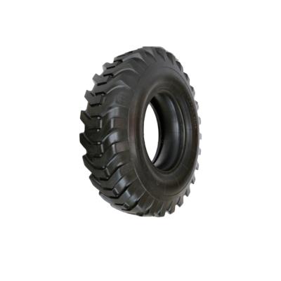 China Top Quality Thailand Natural Rubber Heavy Duty Dump Trucks Scraper Bulldozers Wheel Loader Tires G2/L2 Tire 14.00-24 Industrial à venda