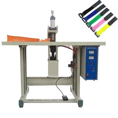 China Garment Shops Ultrasonic Welding Machine By Hook And Loop for sale