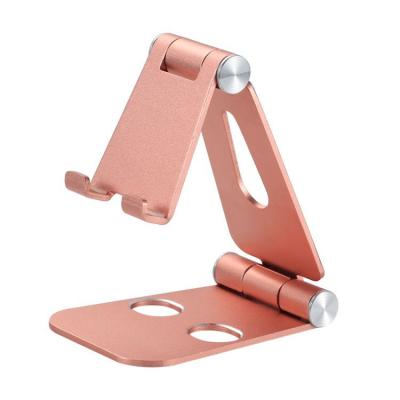 Cina Desktop universal aluminum support smartphones tablets adjustable angles mobile phone holder stand with logo printing in vendita