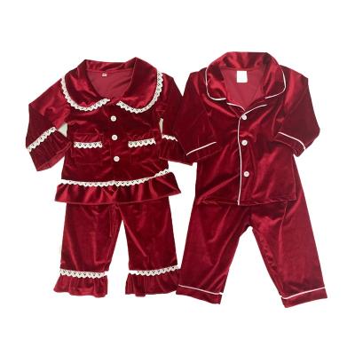 China 2021 Stock Kids Boys Girls Loungewear Winter Christmas Velvet QUICK DRY Matching Red Pajamas New Designer Christmas Pajamas Wholesale for sale