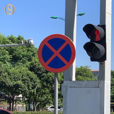 China Custom Road Sign Pole Galvanized And Powder Coating Surface Treatment for sale