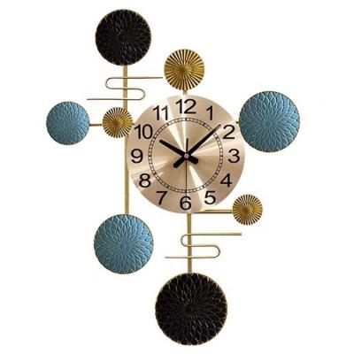 China Wholesale Modern Waterproof+ECO-Friendly Metal Wall Clock Hangings For Home Decor Handmade Wall Art for sale