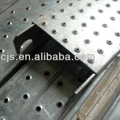 China Industrial steel plank with hooks used for total scaffolding for sale