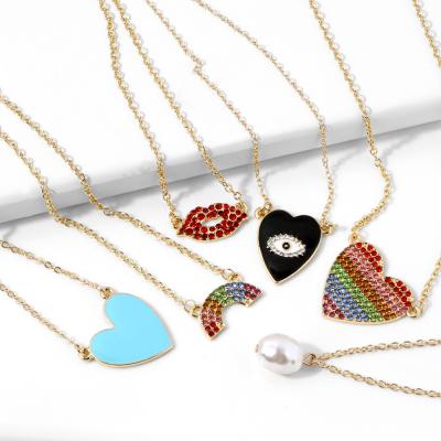 China TRENDY Heart Rainbow Necklace Personalized Choker Pendant Necklace For Women for sale