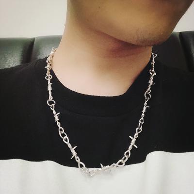 China Neo-Gothic Hiphop Padlock Choker Metal Collar Thorns Iron Collar Chain for sale