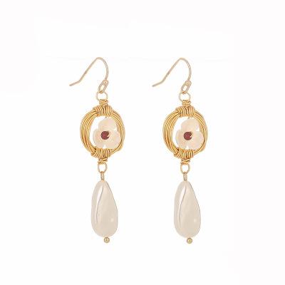 China Vintage FASHIONABLE Style Floral White Simulated Pearl Dangle Earrings for sale