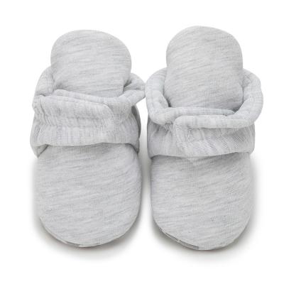 China 2021new casual cute hot sale winter baby keep warm can't drop cotton thick and soft comfortable shoes for sale