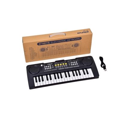 China Plastic BF-420 37 Head Baby Portable Electric Piano Plays Children Musical Instrument Microphone Keyboard Play Organ For Kid Hot Sale for sale