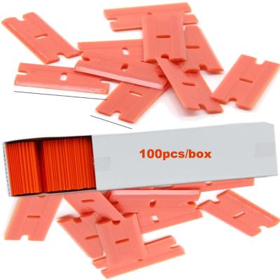 China 100 Pack Economy Carbon Steel Packing Safety Plastic Razor Blades For Scraper for sale