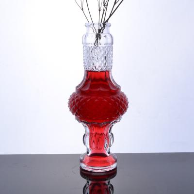 China Whiskey Vintage Relief Glass Bottle Crystal Glass Vase Red Wine Wine Bottle Can Be Decorative Can Be Practical for sale