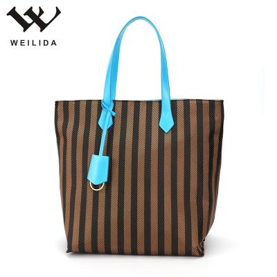 China Fashion Top Selling Water Proof Tote Bag Shoulder Bag Travel Resistant Tote Shopping Bag Custom Logo for sale