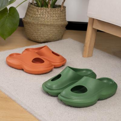 China Fashion Trend Women Indoor Slippers Summer Shoes Massage Bathroom EVA Home Outdoor Woman Men Soft Slipper Slips Anti-skid Female Lovers for sale