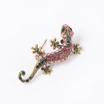 China Luxury Retro Brooch European American Gecko Brooch Accessories ALLOY Style Animal Brooch Ornament Coat Women Lizard Brooch New for sale