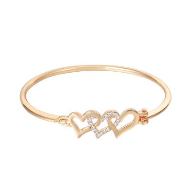 China Fashion Charm Rose Gold or Silver Plated Handmade Jewelry Women Love Heart Crystal Bangle Cuff Brilliant Bracelet SL-0240 for sale