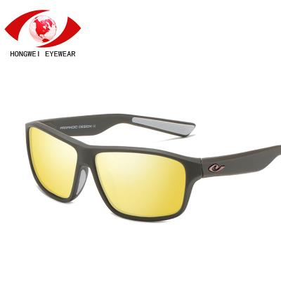 China TAC Lens Photochromic Sunglasses Plastic Frame Cycling Sunglasses New Design Sports Sunglasses High Quality Sports Sunglasses For Men for sale